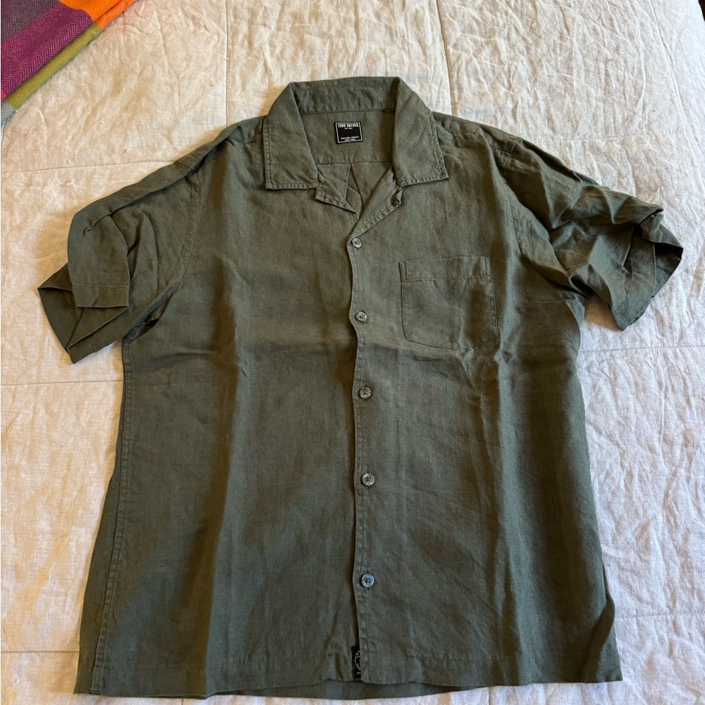 Todd Snyder Olive Green Linen Button-Down Shirt